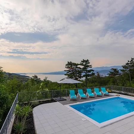 Feriehus Luxurious In