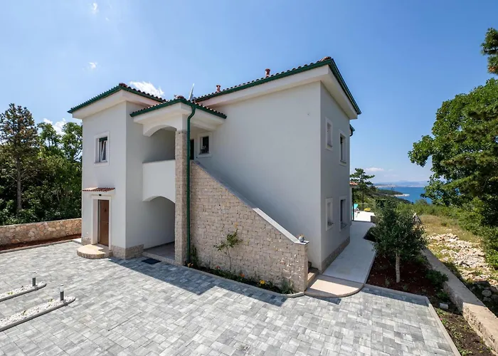 Semesterbostad 3 Bedroom In Šilo